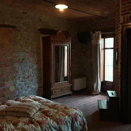 Osteria Del Maiale Pezzato Bed & Breakfast