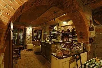 Osteria Del Maiale Pezzato Frühstückspension